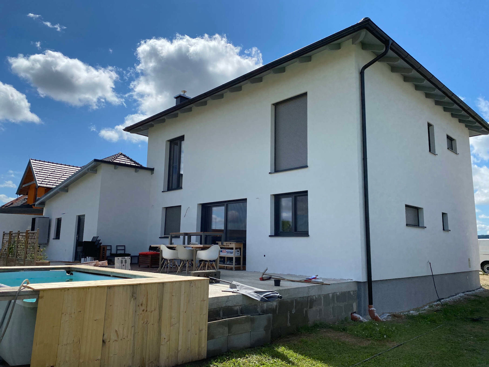 4a252f00-b985-424b-9f33-a85046eaefaf